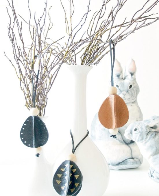 Make these great DIY Easter Eggs with leather scraps